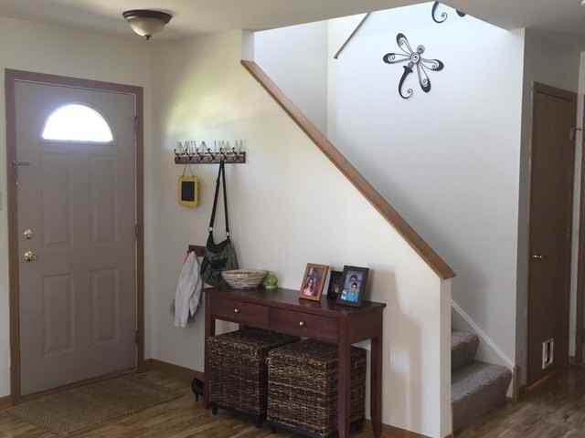 5414 Dale Cir - Photo 2 of 25