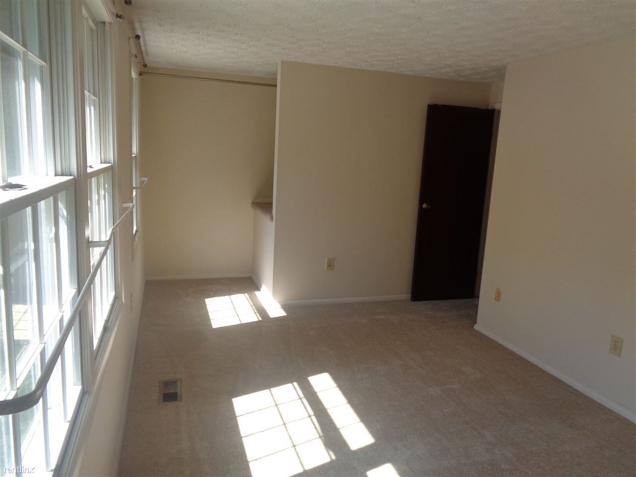 13620 Jacqueline Ct - Photo 3 of 12