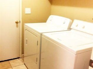 738 Valley Green Dr - Photo 2 of 13