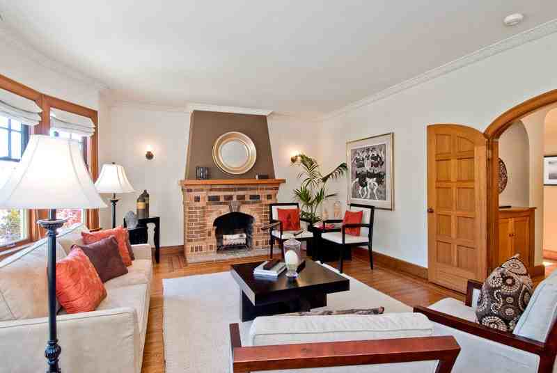 78 Fair Oaks Street - Photo 2 of 24