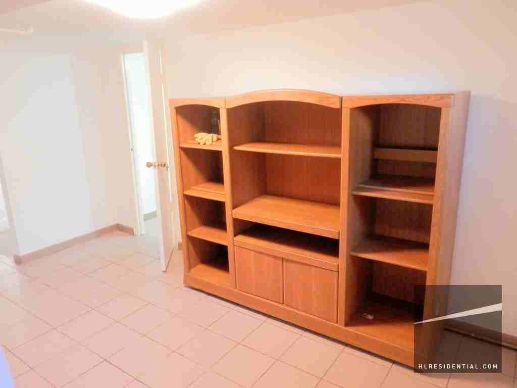 51-30 72nd St 1 - Photo 3 of 10