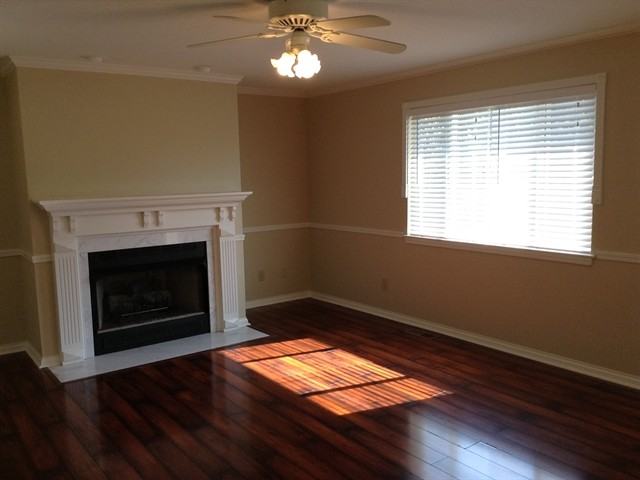 993 Kingston Ct - Photo 3 of 13