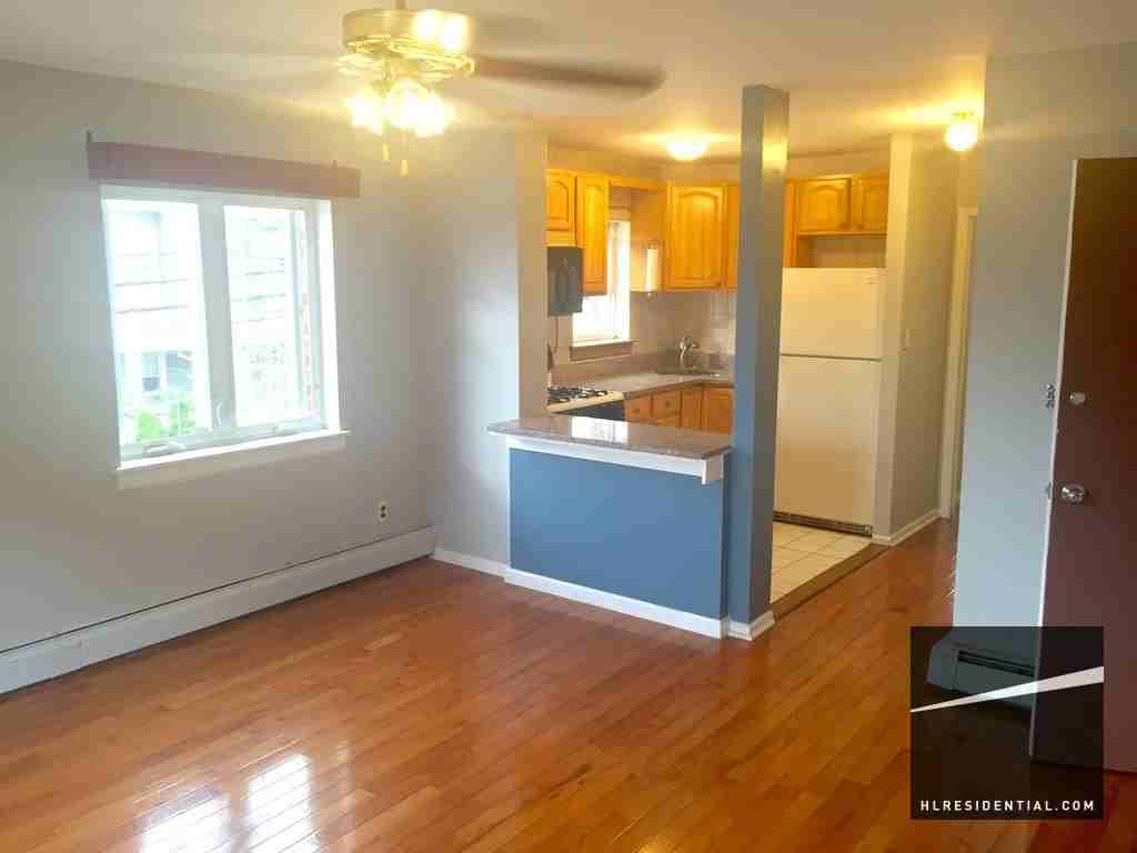 27-3 14th Street - Photo 2 of 9