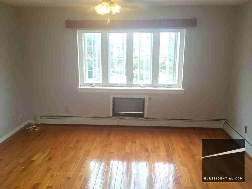 27-3 14th Street - Photo 3 of 9