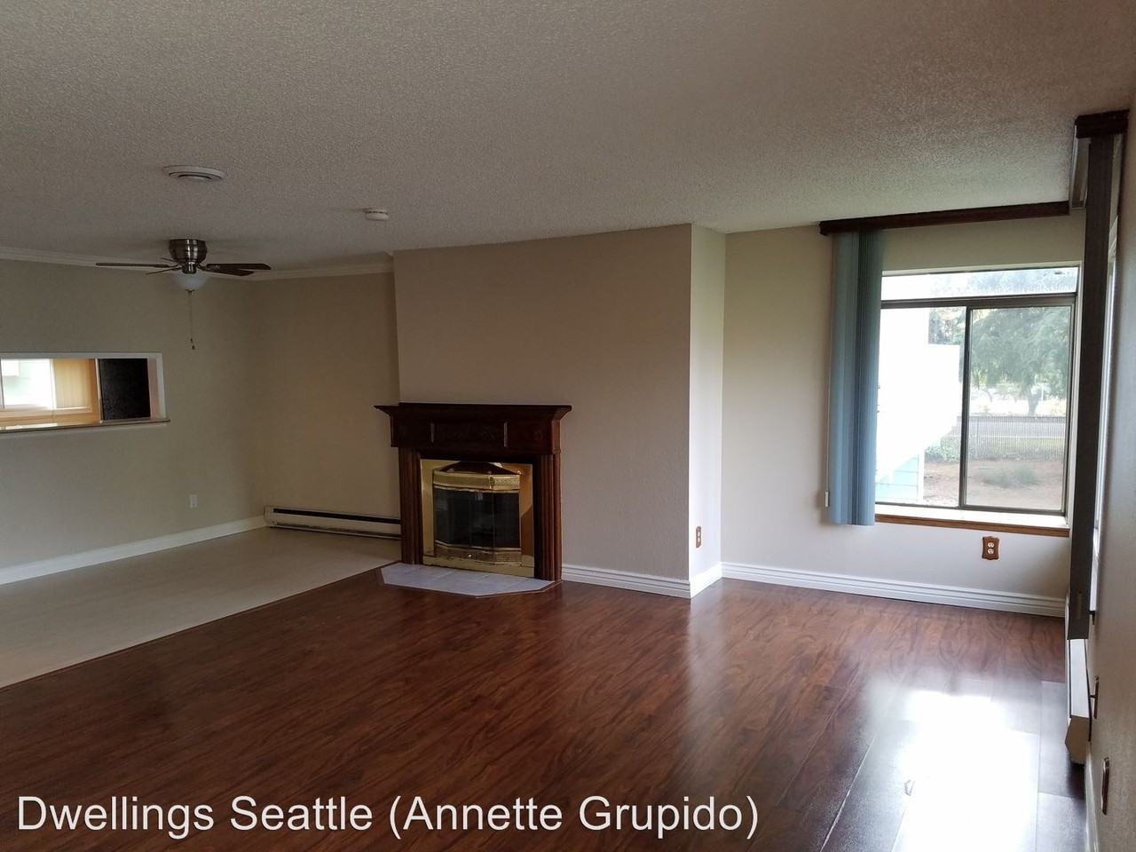 2409 S 222nd St #B16 - Photo 3 of 10