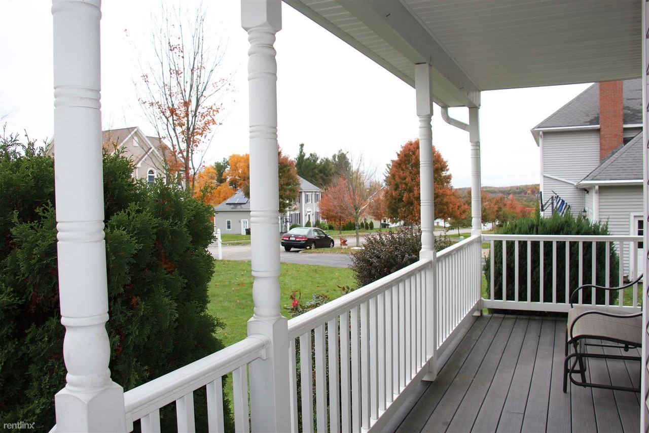 3 Bridle Path - Photo 3 of 22