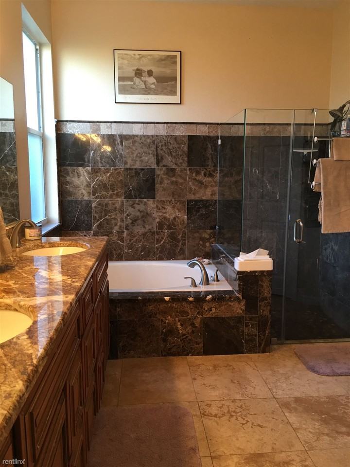10431 Peppergrass Ct - Photo 3 of 7