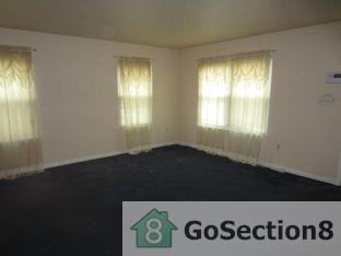 5811 Cedonia Ave - Photo 2 of 10