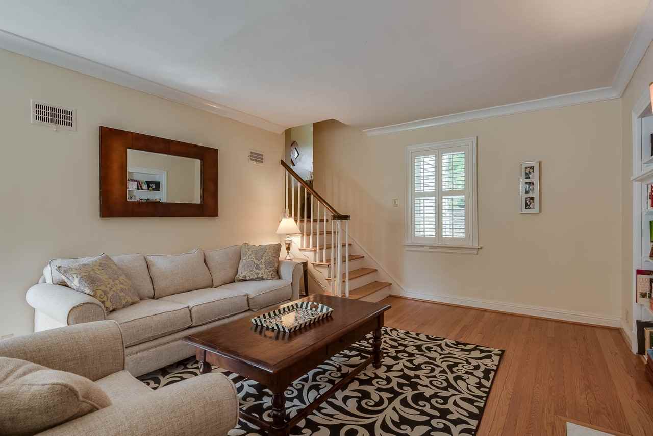 1629 Andrew Dr - Photo 3 of 20