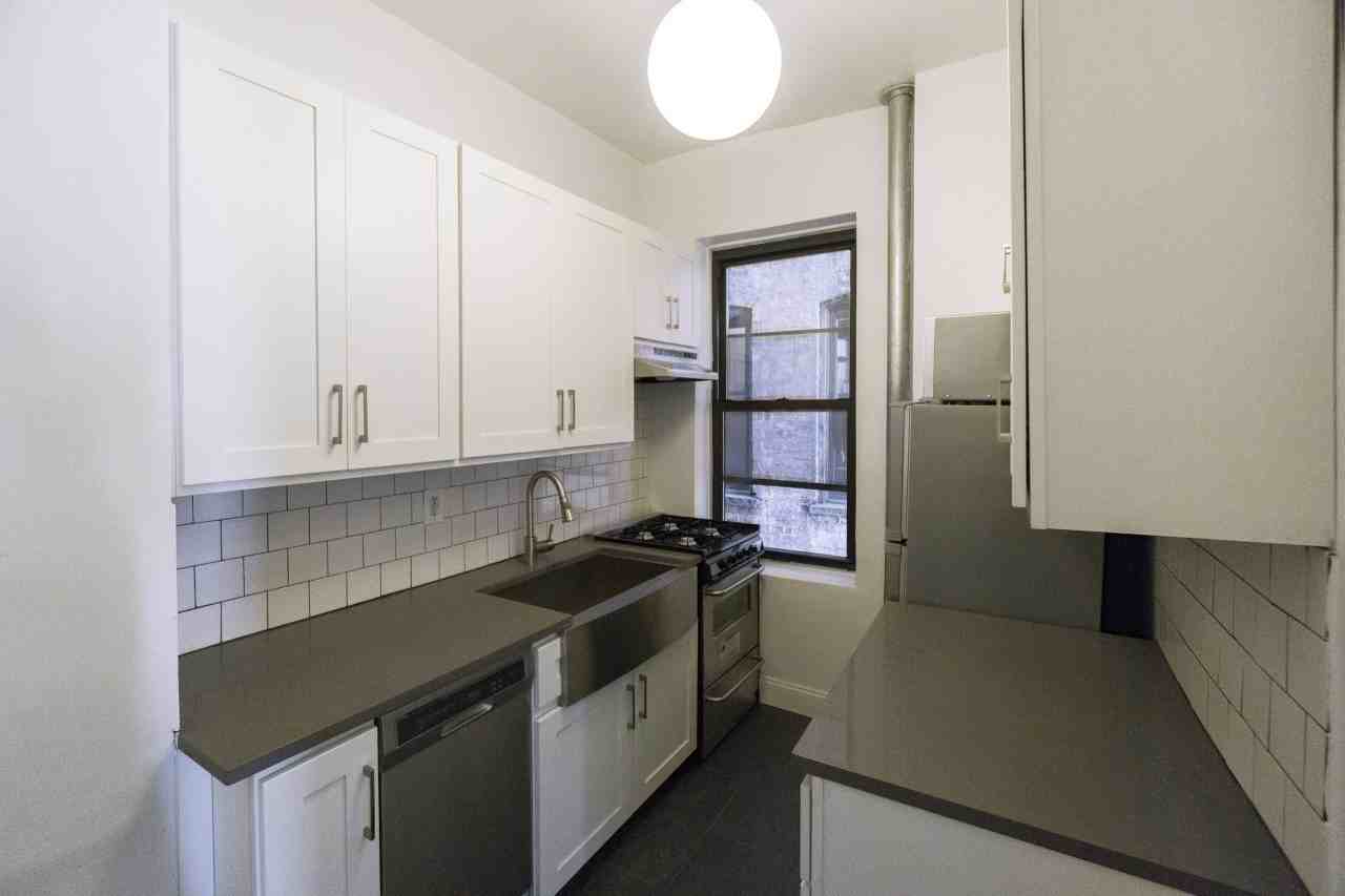 WEST 4TH & Charles St. #3A - Photo 3 of 4