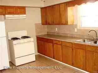 7208 Godfrey Rd - Photo 2 of 26