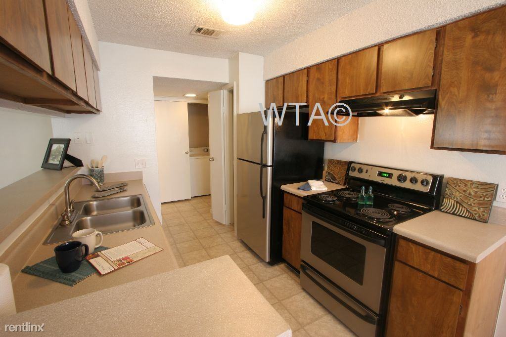 9500 Jollyville Rd - Photo 2 of 9