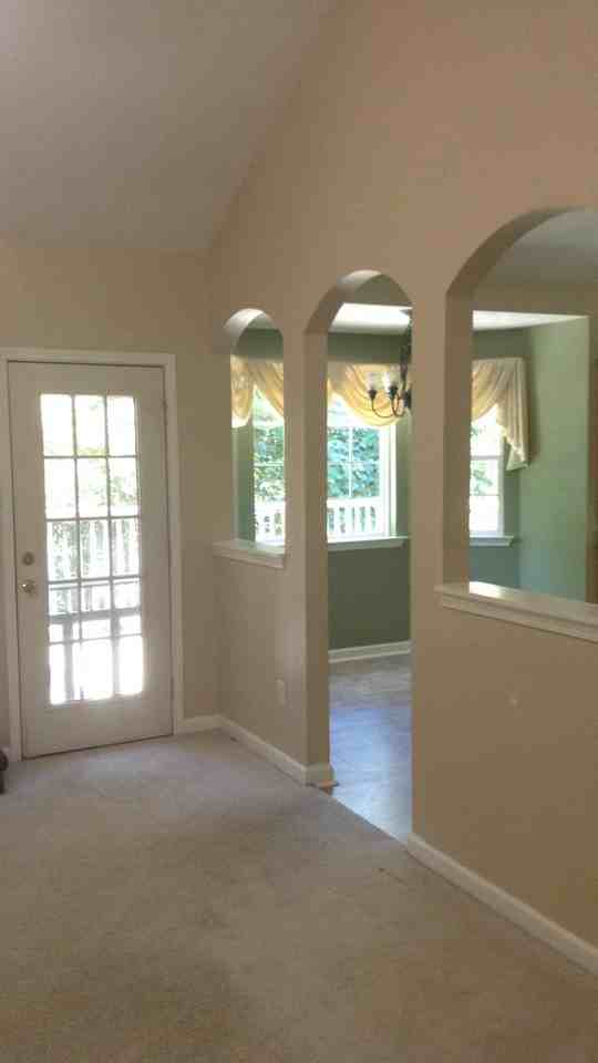 45 Brandi St - Photo 2 of 5