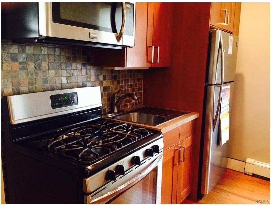 2 Main St #2W - Photo 2 of 11