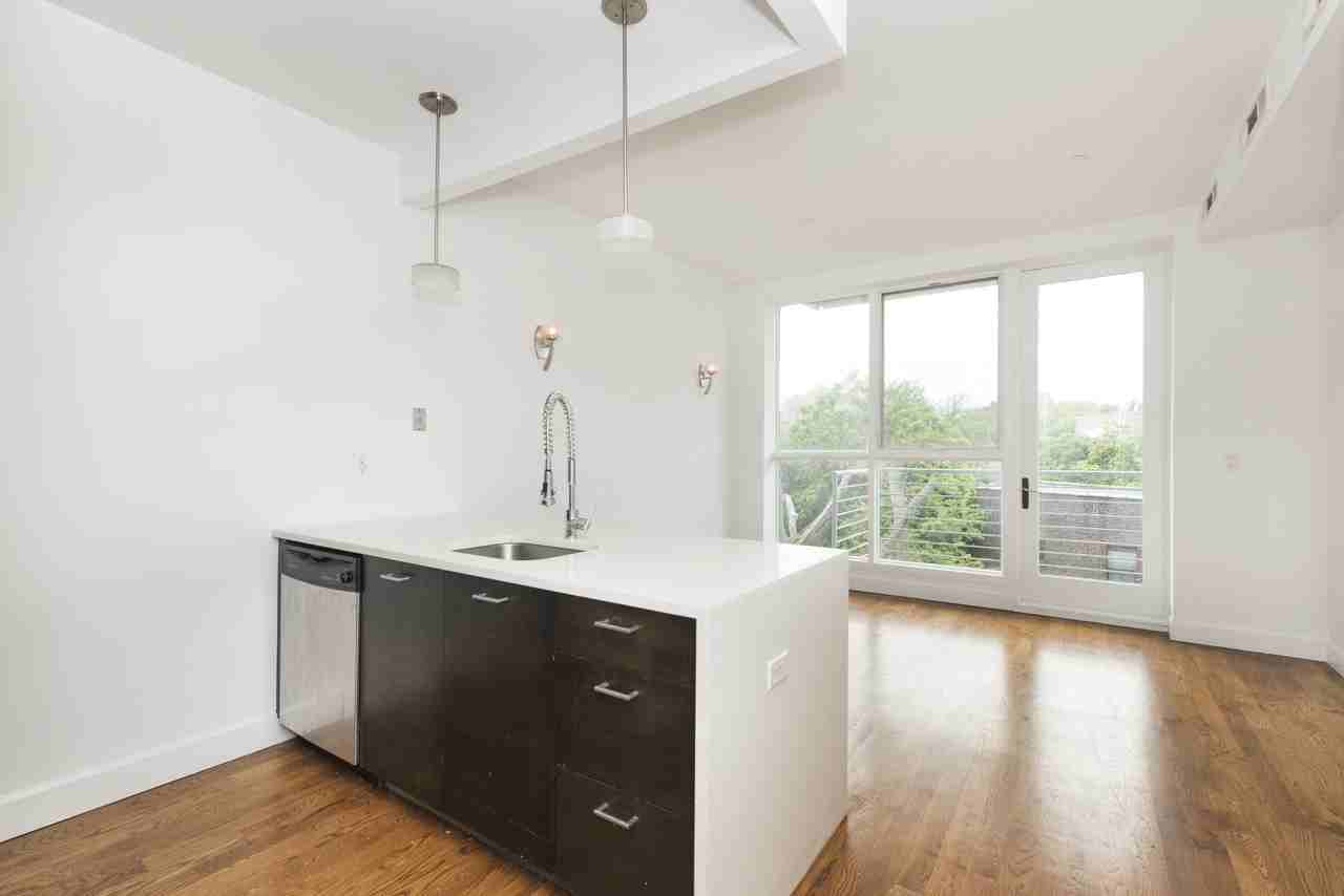 1378 Bedford Ave #4B