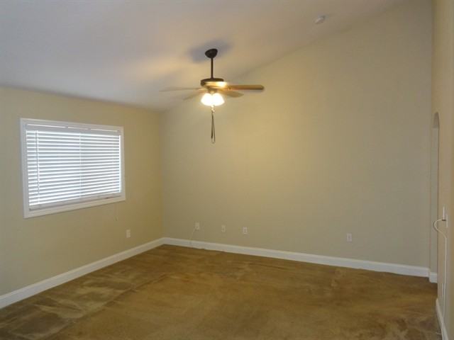1724 Bay Meadow Dr - Photo 3 of 12