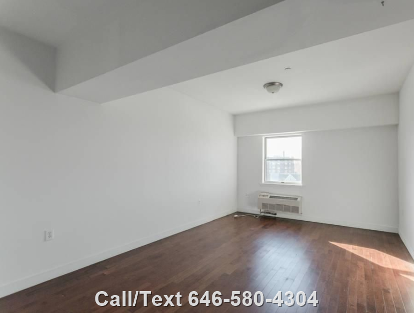 940 Coney Island Avenue - Photo 2 of 16