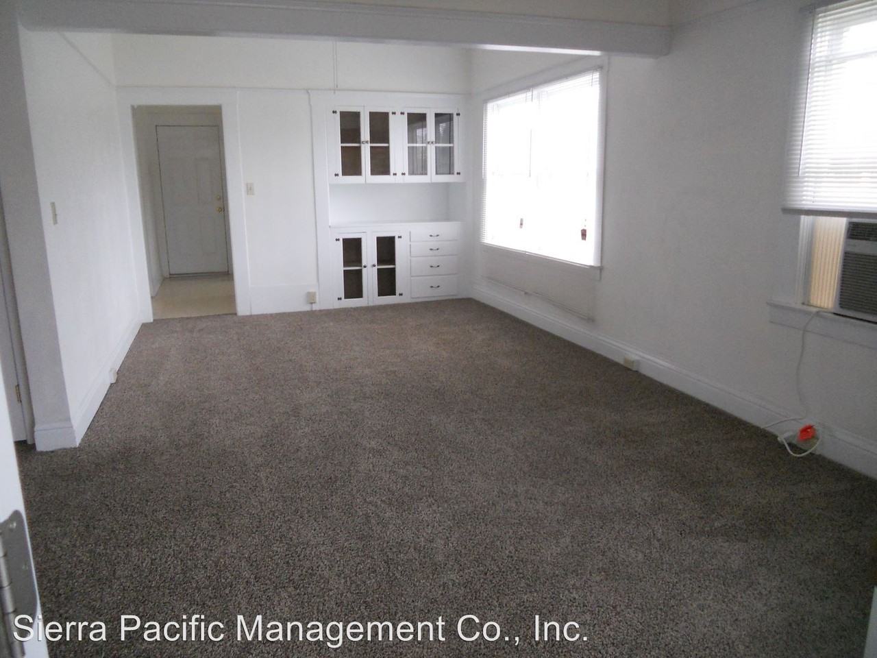 1495 E St - Photo 2 of 6