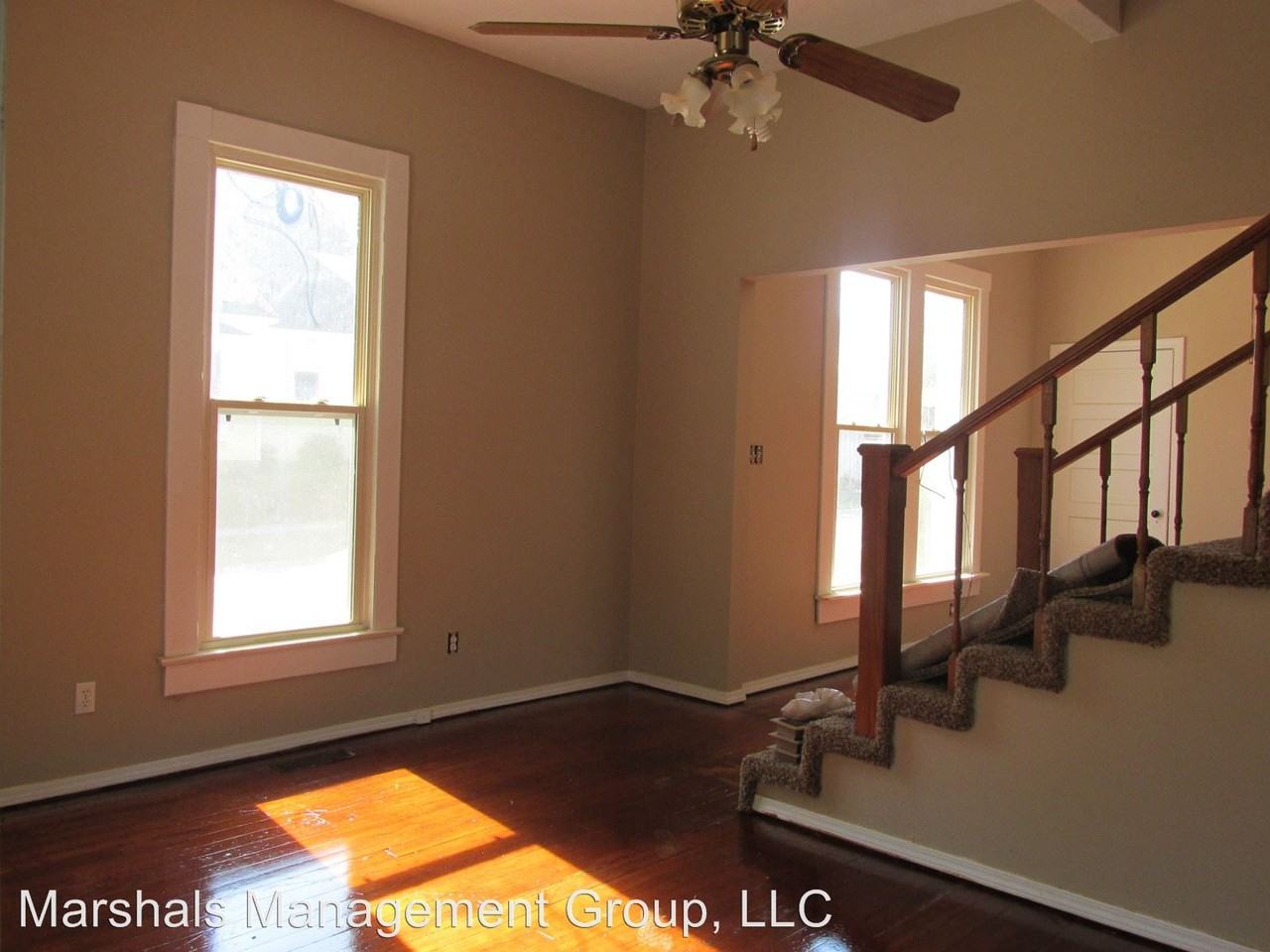 724 S 22nd St - Photo 3 of 4