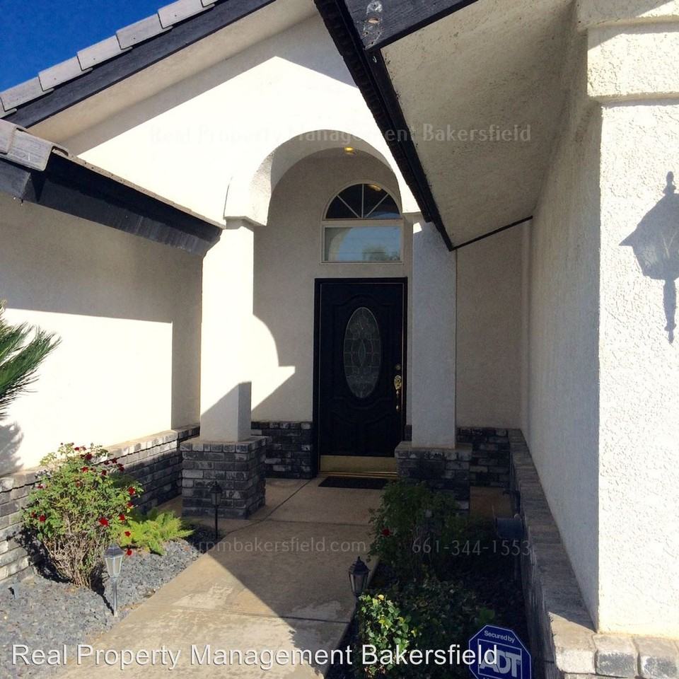 3217 Champagne Way - Photo 2 of 26