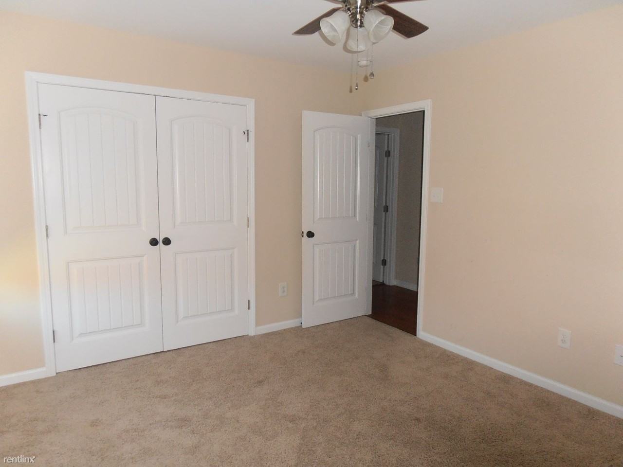 289 Angel Oak Dr - Photo 3 of 10