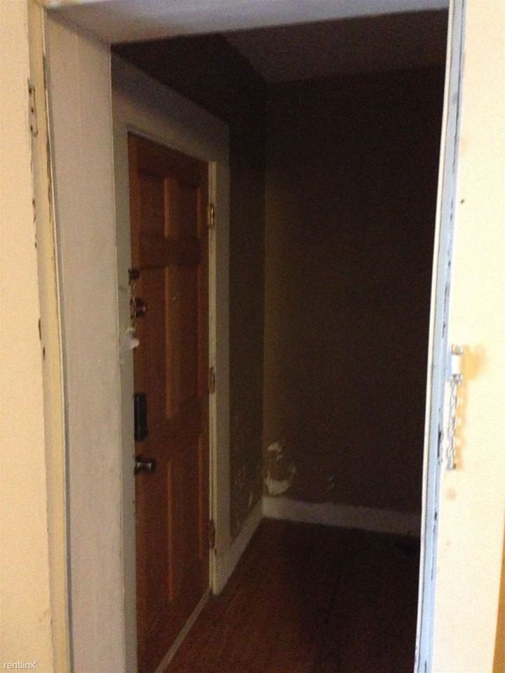 346 Logan St SE - Photo 2 of 15