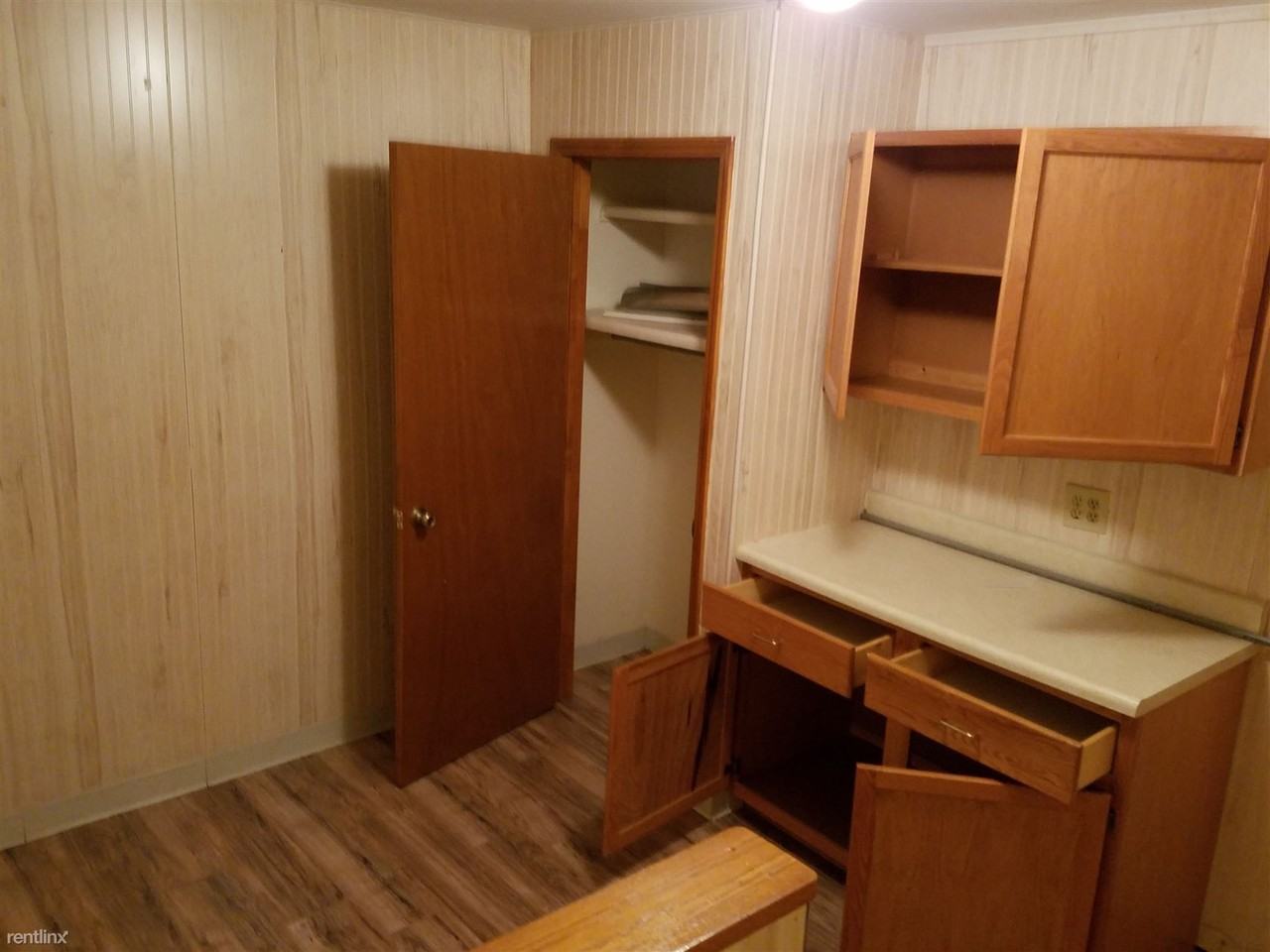 102 E Main St - Photo 3 of 17