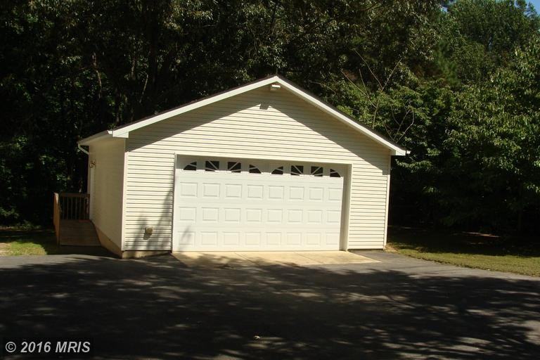 30060 Tomahawk Ct - Photo 2 of 22