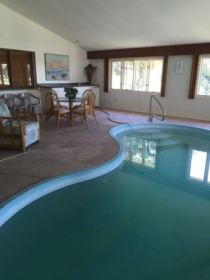 114 Oakmont Ln - Photo 2 of 9