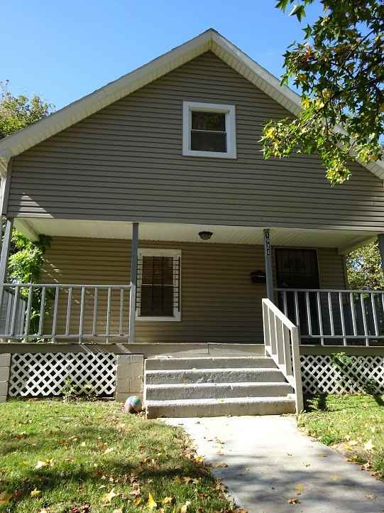 1924 Elmwood Ave - Photo 2 of 23