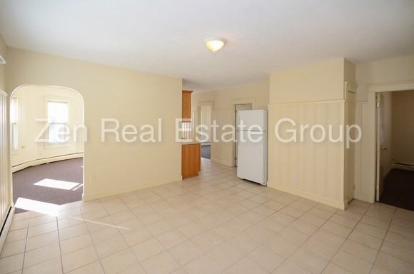 145 Tell St - Photo 2 of 22