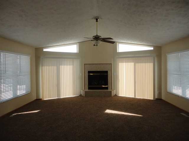 200 Staffordshire Dr NE - Photo 2 of 10