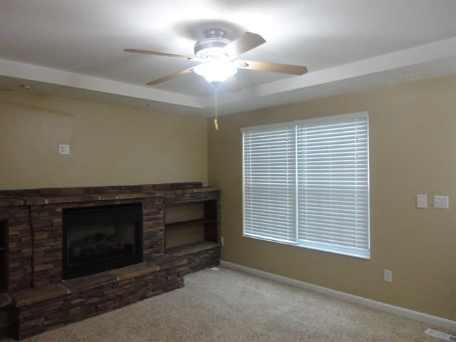 2054 River Birch Dr - Photo 3 of 10