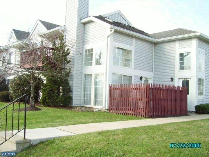 617 Wexford Way #F9 - Photo 2 of 10