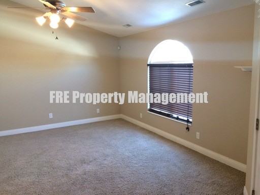 444 S Mitchell Cove - Photo 2 of 21
