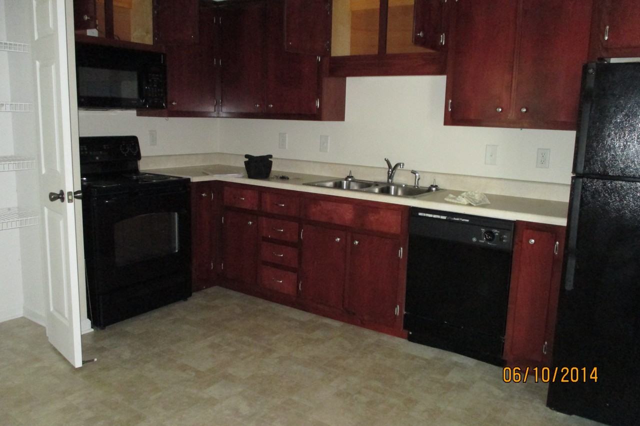 S. 7th St. Town Homes - Photo 2 of 10