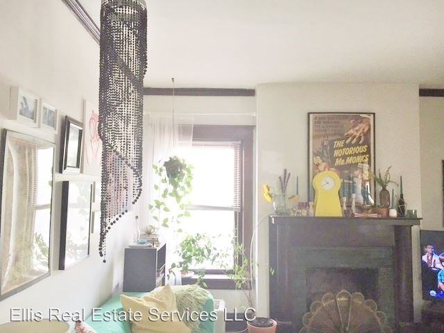 3702 Wyandotte St - Photo 2 of 13