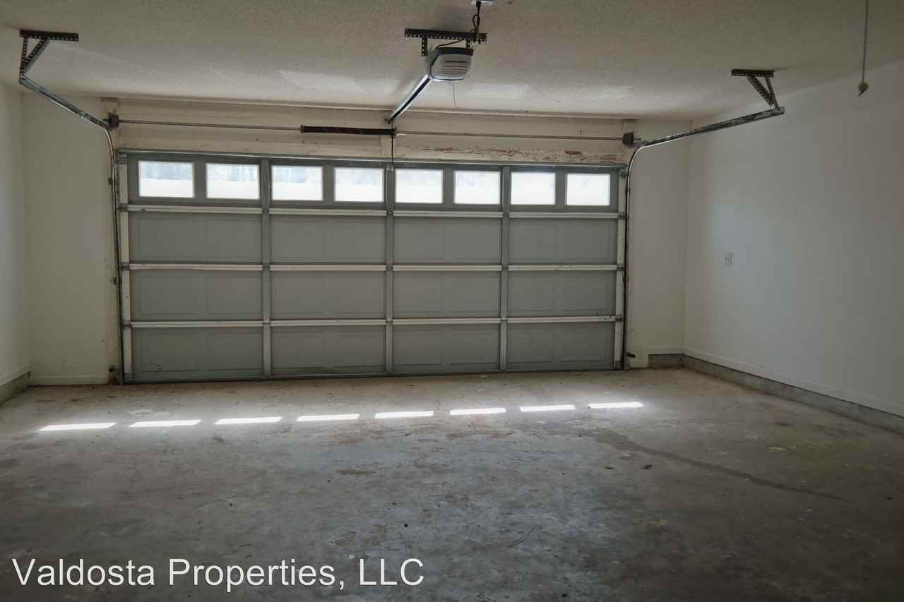 99-1 Pine Breeze Ct - Photo 3 of 11