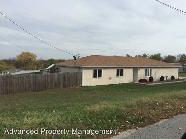 229 William Dr - Photo 2 of 21