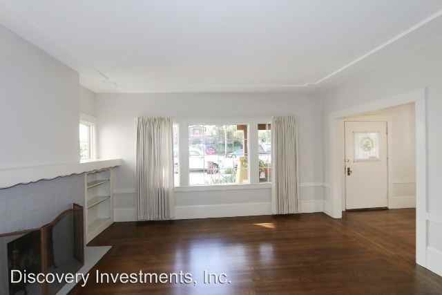 5333 Broadway - Photo 3 of 13