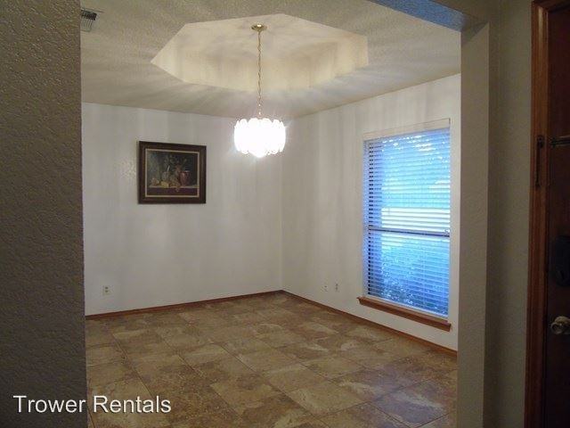 2818 Purple Sage Trail - Photo 2 of 22
