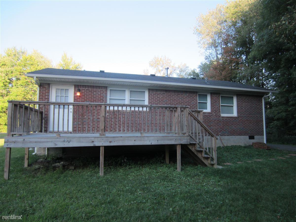 9704 Farmers Ln - Photo 2 of 7