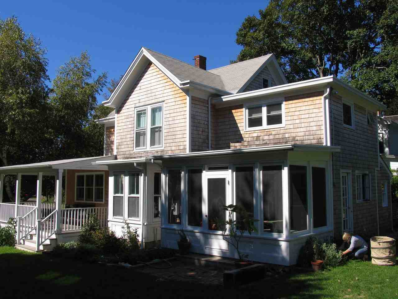 230 Vincent St - Photo 2 of 11