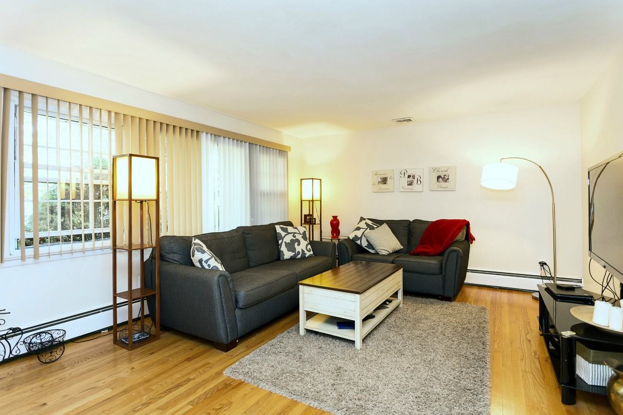 15 Woodland Rd - Photo 2 of 21