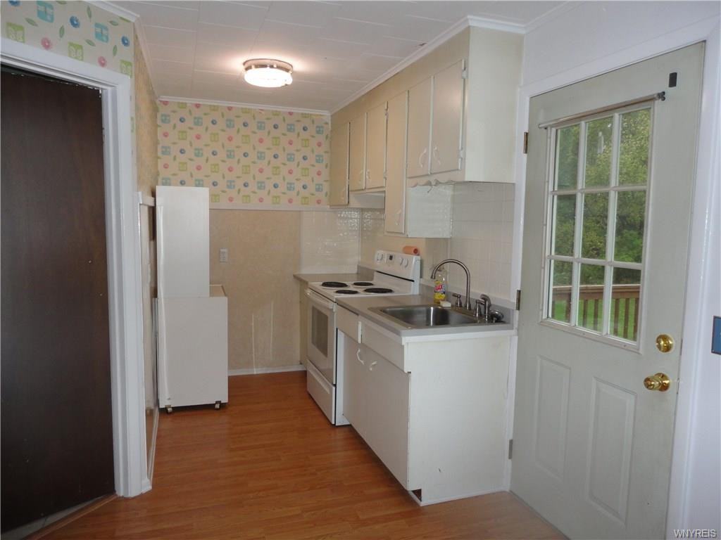 3151 W Lake Rd - Photo 2 of 10