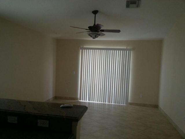 1640 Carriage Brooke Dr - Photo 2 of 6