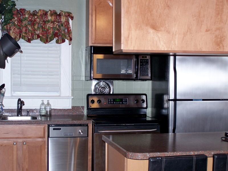 7 Elcock Ave #7 - Photo 2 of 8