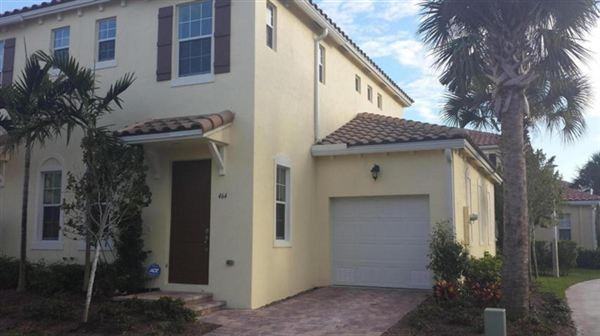 464 Graham Pl - Photo 2 of 3