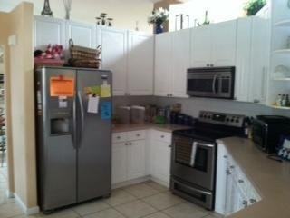 5550 Lake Shore Village Cir - Photo 2 of 6