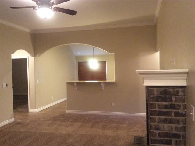 548 W Shadow Ridge Way - Photo 2 of 8